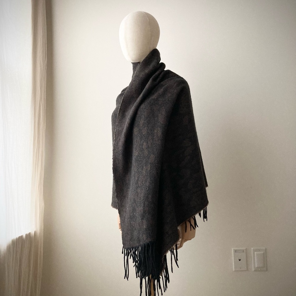 cocoon leopard cheetah vegan wool wrap scarf blanket stole muffler brown black